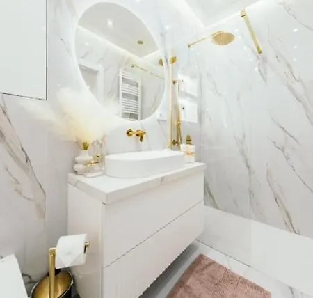 Sea Shell Stadium Brzezno Apartment *