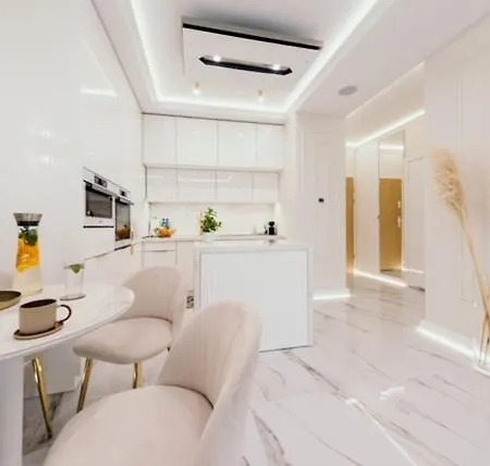Sea Shell Stadium Brzezno Apartamento