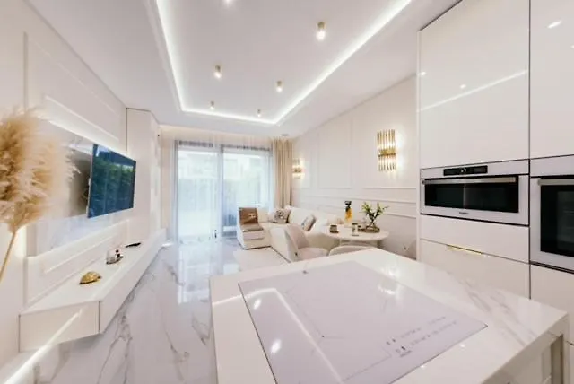 Lägenhet Sea Shell Stadium Brzezno