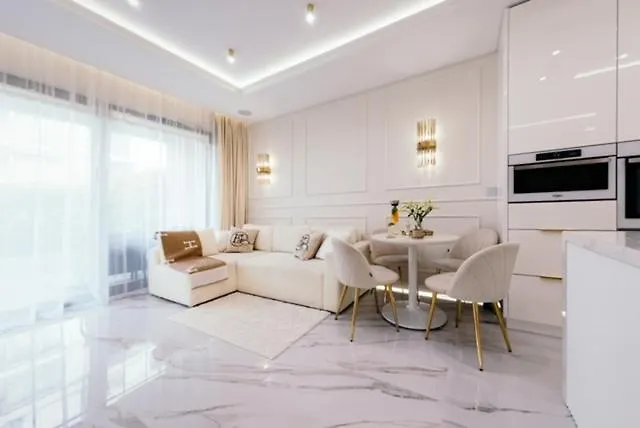 Sea Shell Stadium Brzezno Daire